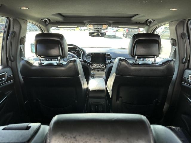 Photo of 2019 Sangria Metallic Jeep Grand Cherokee