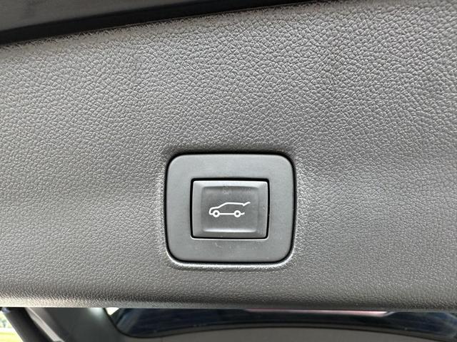Photo of 2025 Mosaic Black Metallic Chevrolet Trailblazer
