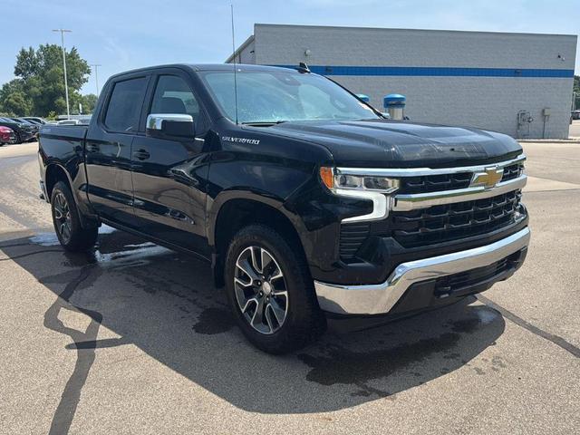 Photo of 2022 Black Chevrolet Silverado 1500