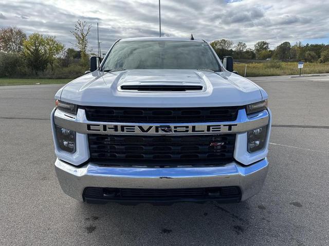 Photo of 2023 Summit White Chevrolet Silverado 2500