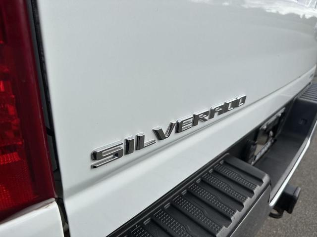 Photo of 2023 Summit White Chevrolet Silverado 2500