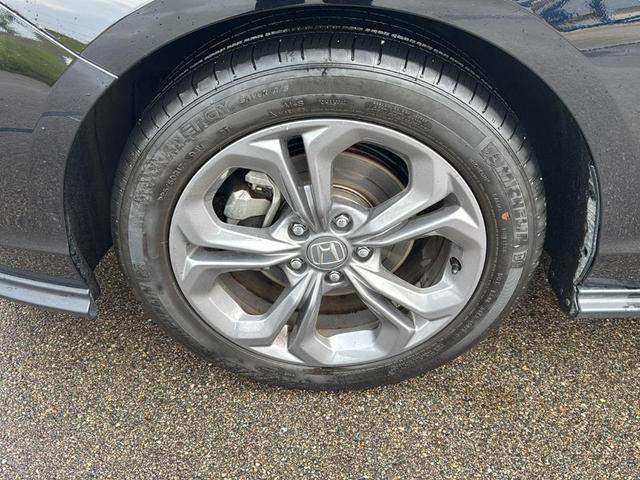 Photo of 2024 Crystal Black Pearl Honda Accord