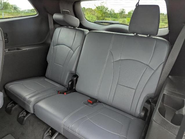 Photo of 2024 Summit White Buick Enclave