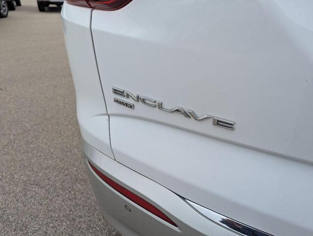 Photo of 2024 Summit White Buick Enclave