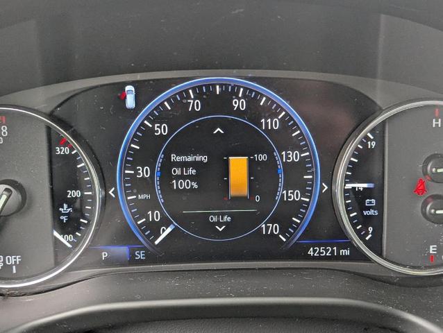 Photo of 2024 Summit White Buick Enclave