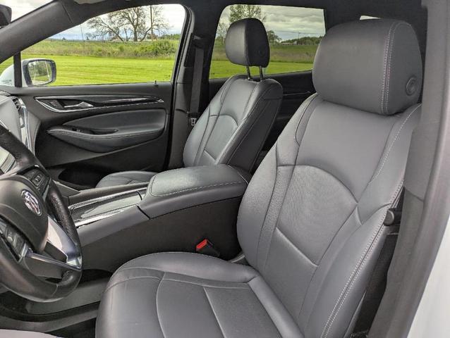 Photo of 2024 Summit White Buick Enclave