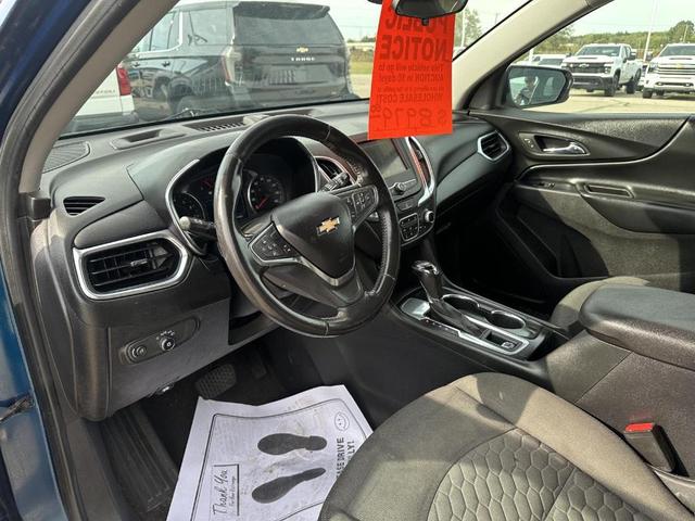Photo of 2019 Pacific Blue Metallic Chevrolet Equinox