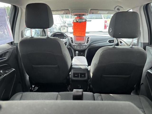 Photo of 2019 Pacific Blue Metallic Chevrolet Equinox