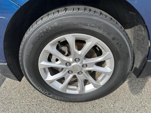 Photo of 2019 Pacific Blue Metallic Chevrolet Equinox