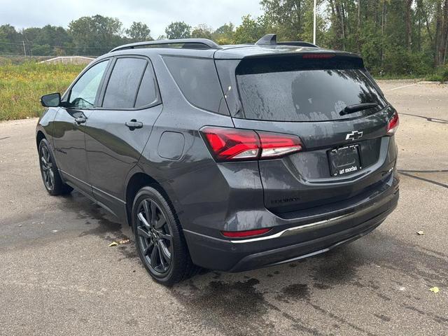 Photo of 2023 Gray Chevrolet Equinox