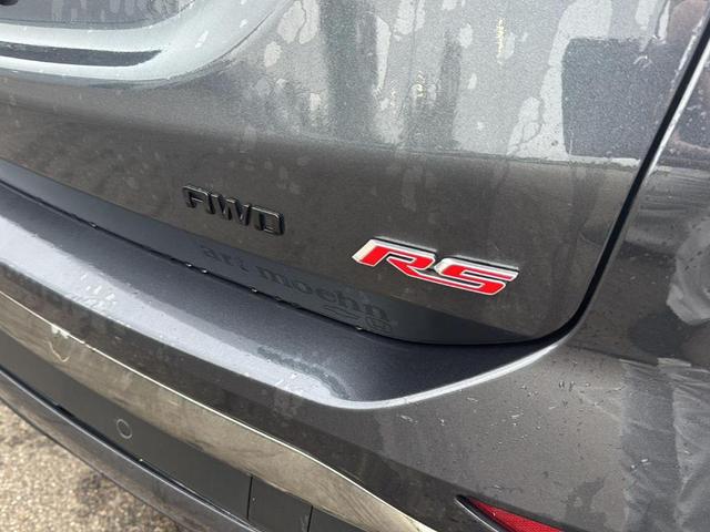 Photo of 2023 Gray Chevrolet Equinox