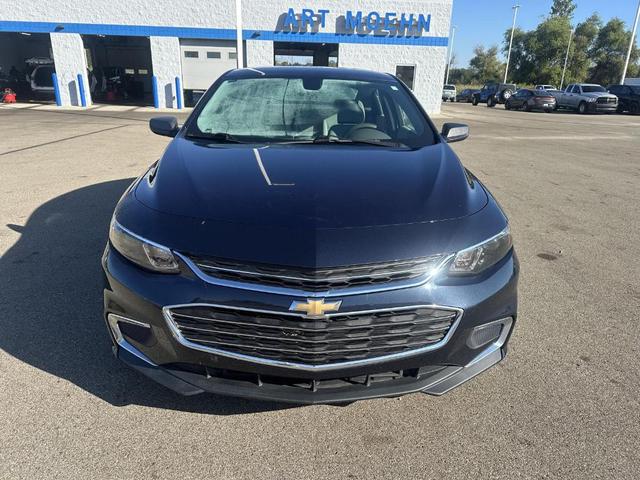 Photo of 2017 Blue Velvet Metallic Chevrolet Malibu