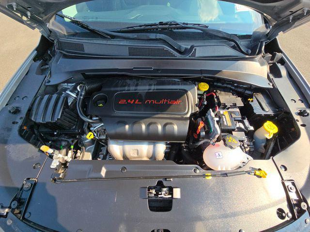 Photo of 2017 Billet Silver Metallic Clearcoat Jeep New Compass