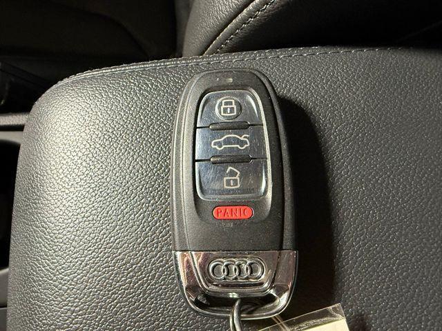 Photo of 2013 Moonlight Blue Audi A5