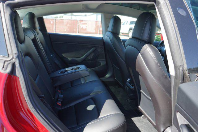 Photo of 2018 Red Multi-Coat Tesla Model 3