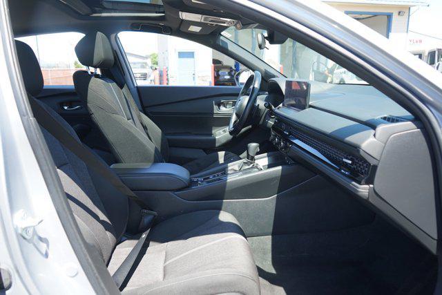 Photo of 2023 Lunar Silver Metallic Honda Accord Hybrid