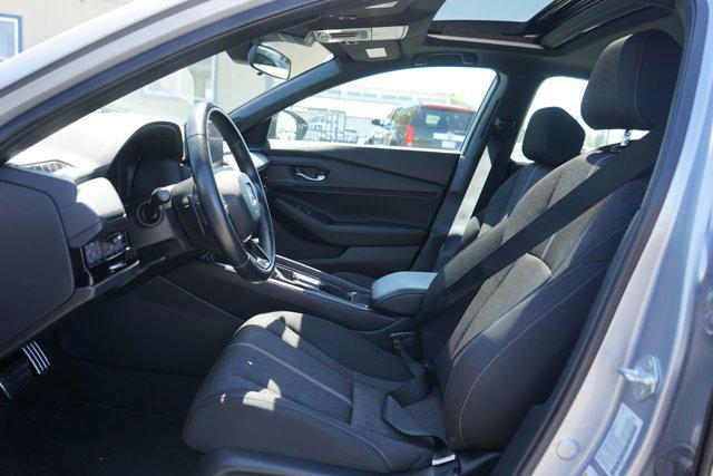 Photo of 2023 Lunar Silver Metallic Honda Accord Hybrid