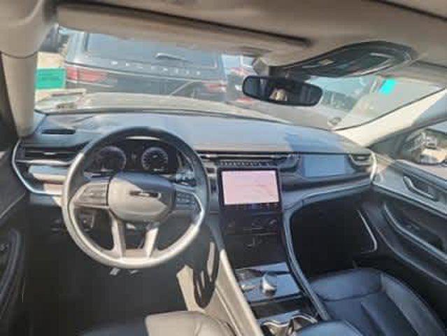 Photo of 2022 Rocky Mountain Pearlcoat Jeep Grand Cherokee L