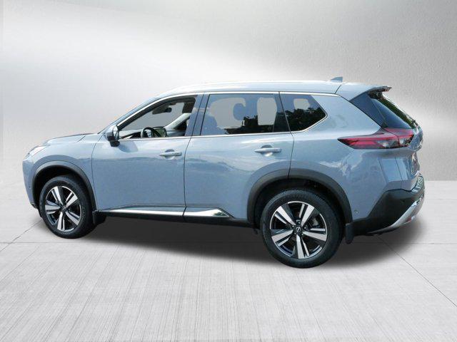 Photo of 2022 Boulder Gray Pearl Nissan Rogue