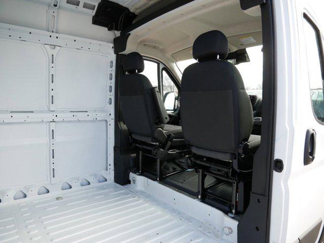 Photo of 2025 Bright White Clearcoat RAM ProMaster 2500