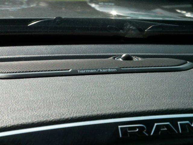 Photo of 2024 Granite Crystal Metallic Clearcoat RAM 1500