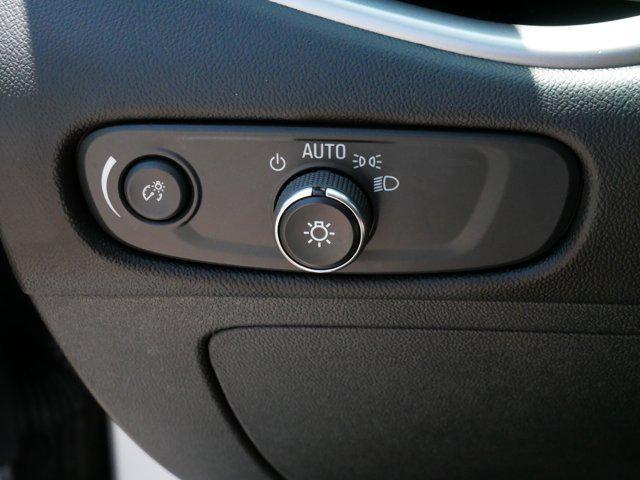 Photo of 2020 Summit White Chevrolet Malibu