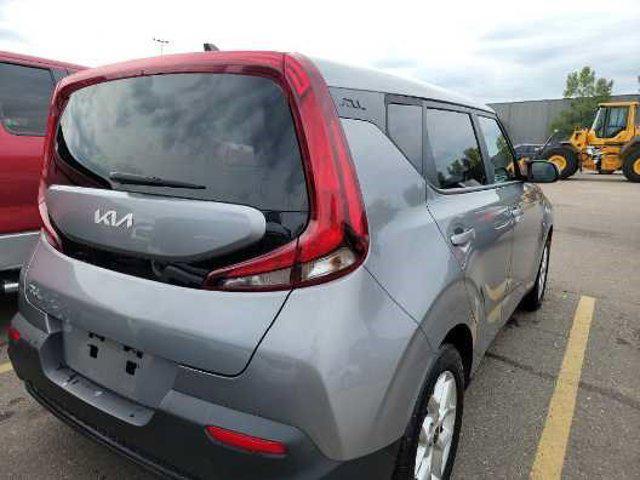 Photo of 2022 Steel Gray Kia Soul