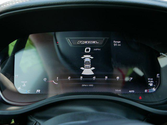 Photo of 2026 Diamond Black Crystal Pearlcoat RAM 1500