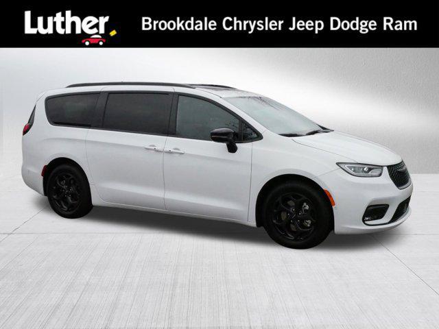 2024 Chrysler Pacifica Hybrid