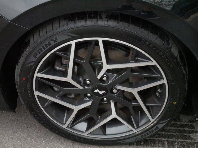 Photo of 2021 Phantom Black Hyundai SONATA