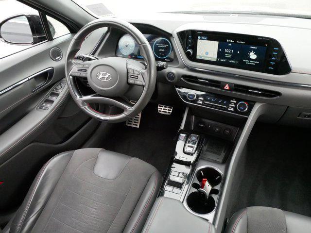 Photo of 2021 Phantom Black Hyundai SONATA