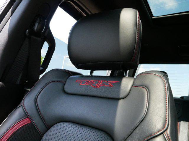 Photo of 2022 Diamond Black Crystal Pearlcoat RAM 1500