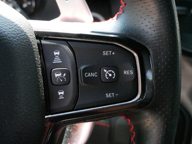Photo of 2022 Diamond Black Crystal Pearlcoat RAM 1500