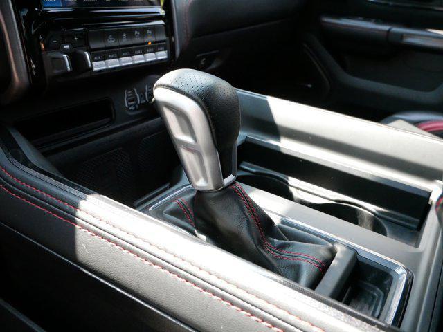 Photo of 2022 Diamond Black Crystal Pearlcoat RAM 1500