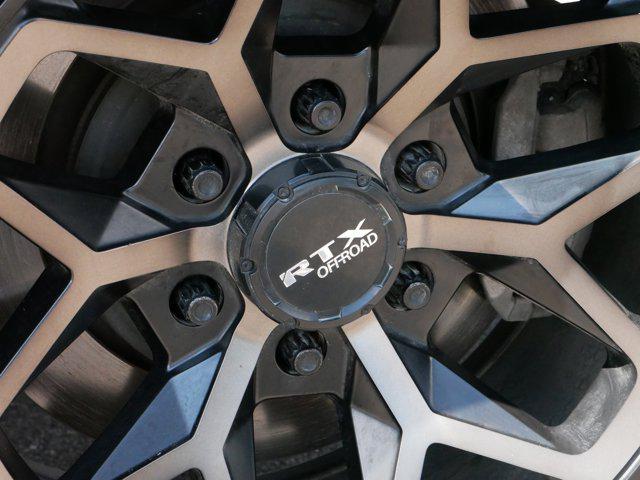 Photo of 2022 Diamond Black Crystal Pearlcoat RAM 1500