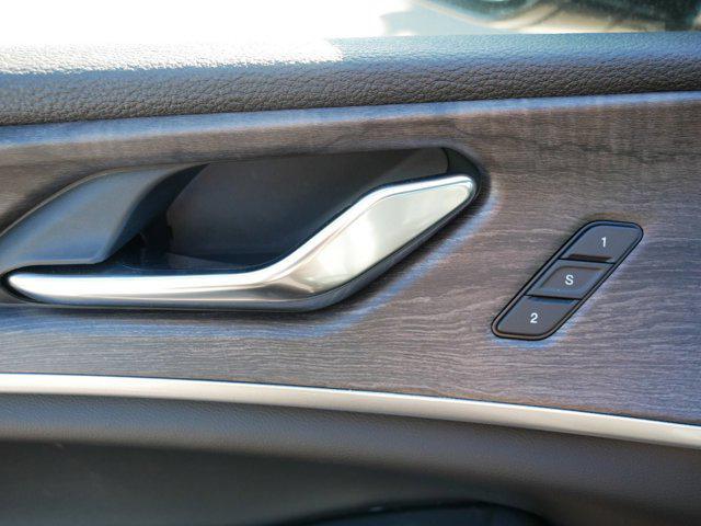 Photo of 2025 Bright White Clearcoat Jeep Grand Cherokee