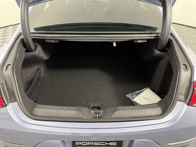 Photo of 2023 MANUFAKTUR Signature Cote d'Azur Light Blue Met Mercedes-Benz CLS 450