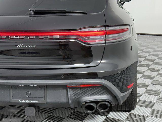 Photo of 2025 Black Porsche Macan