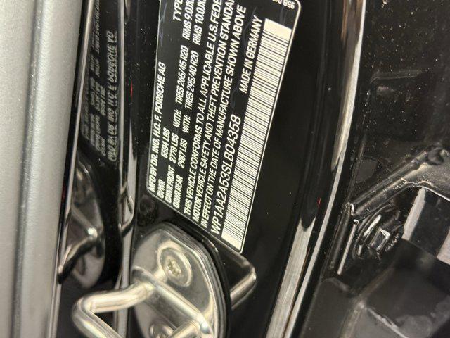 Photo of 2025 Black Porsche Macan