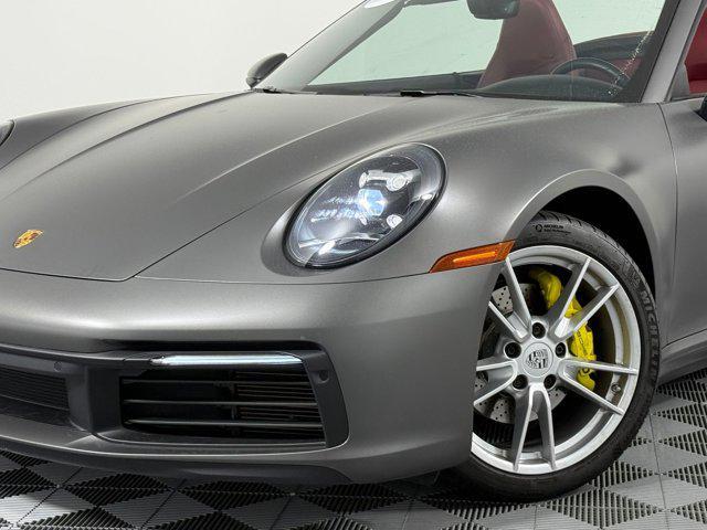 Photo of 2023 Gray Porsche 911