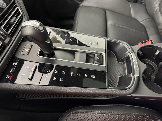 Photo of 2024 Carrara White Metallic Porsche Macan