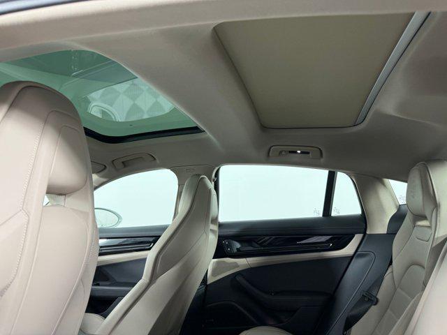 Photo of 2025 White Porsche Panamera