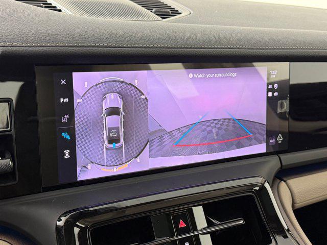 Photo of 2025 White Porsche Panamera