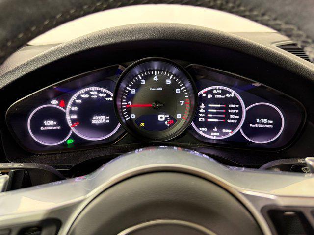 Photo of 2021 Quartzite Grey Metallic Porsche Cayenne