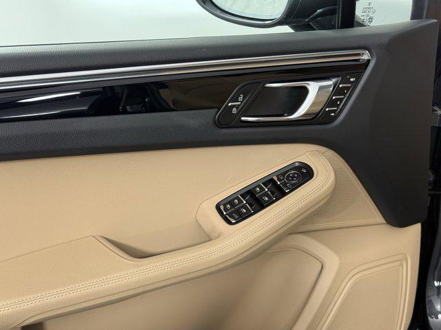 Photo of 2025 Volcano Grey Metallic Porsche Macan