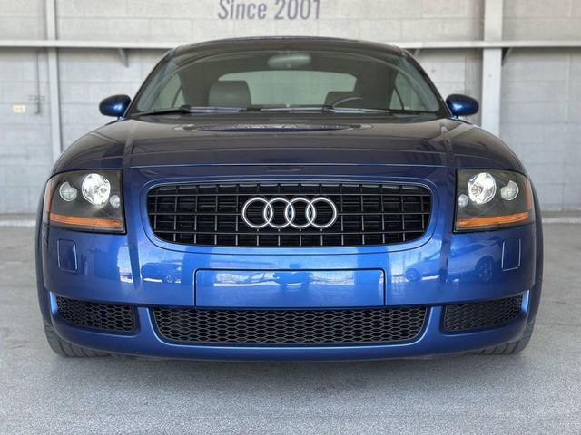 Photo of 2004 Blue Audi TT