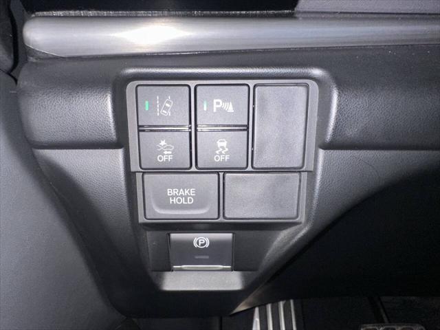 Photo of 2019 White Acura RDX