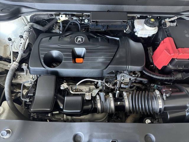 Photo of 2019 White Acura RDX