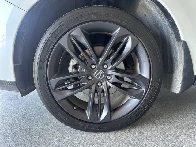Photo of 2019 White Acura RDX
