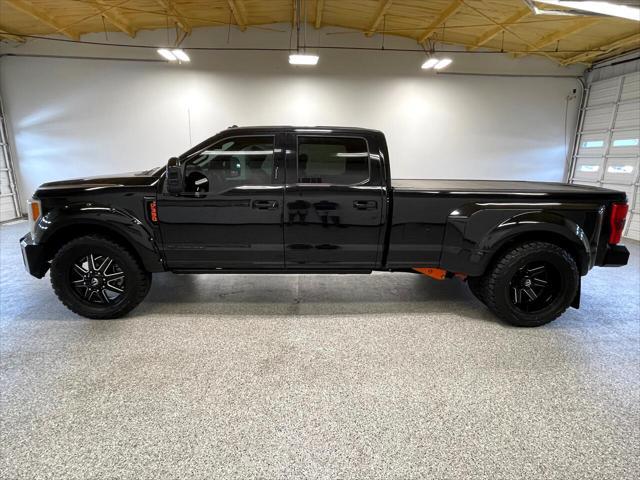 Photo of 2017 Shadow Black Ford F-350